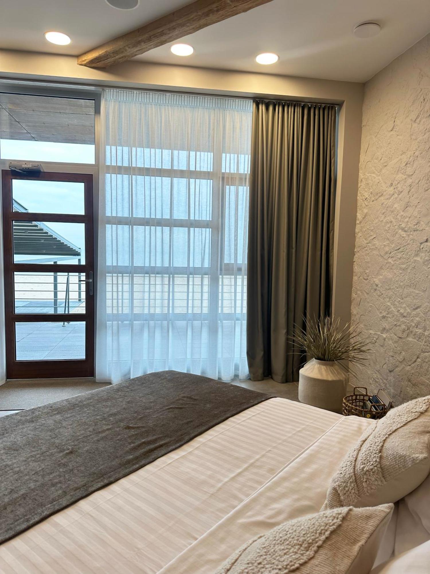 Boutique Hotel Light House Jūrkalne Eksteriør billede